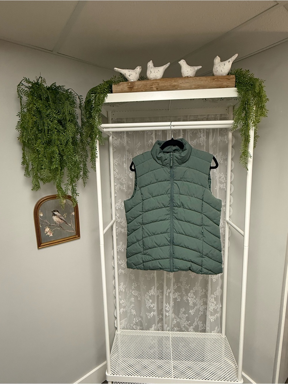 Mountain Warehouse Green Opal Water-Resistant  Lightweight Puffer Vest Size 10